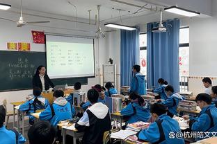 东契奇连续9场比赛砍下30+ 追平生涯纪录